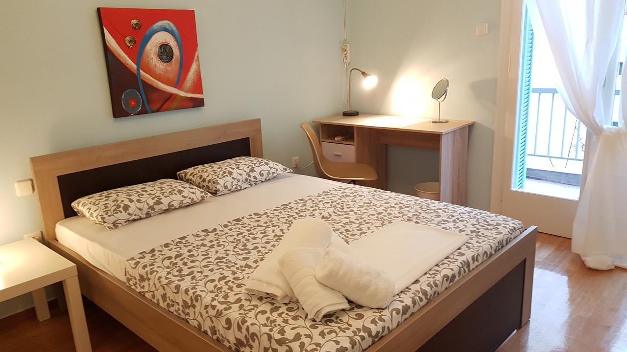 Menta Errathens Apartment - Athens Center, 5 Bd, 2 Bath Exterior foto