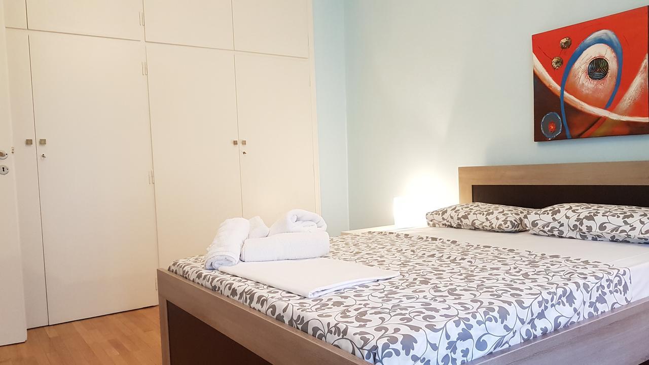 Menta Errathens Apartment - Athens Center, 5 Bd, 2 Bath Exterior foto